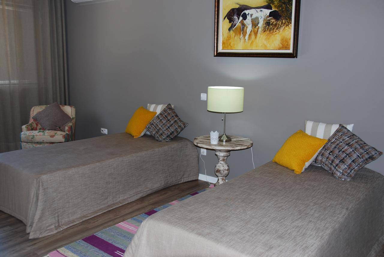 Quinta Da Torre - Casas De Campo Bed & Breakfast Alenquer Eksteriør bilde