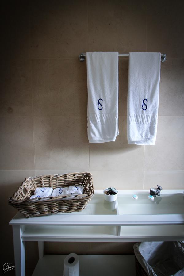 Quinta Da Torre - Casas De Campo Bed & Breakfast Alenquer Eksteriør bilde